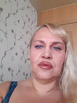 IsabellaBoni online show from February 21, 2026, 7:32 am