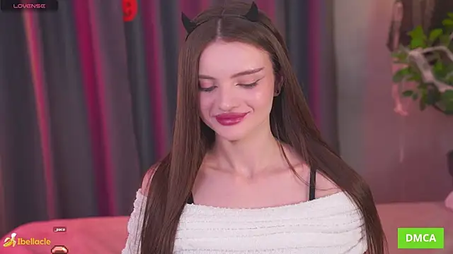 Bellacle online show from October 26, 2025, 8:37 am