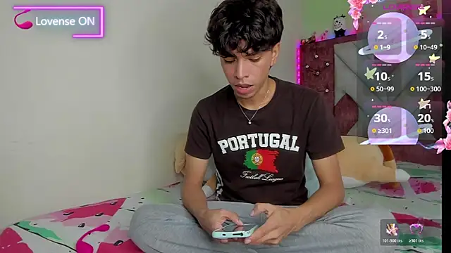 Santy carrington online show from November 22, 2025, 9:24 pm