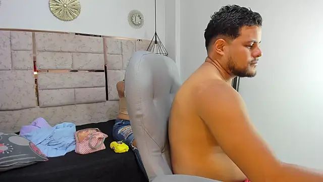 Snapshot of that_temptation chatting on March 13, 2025, 6:34 pm that temptation online show from March 13, 2025, 6:34 pm