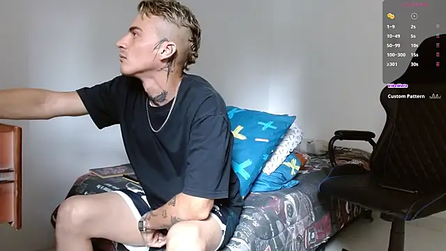 bray hotboy777 online show from October 26, 2025, 2:17 pm