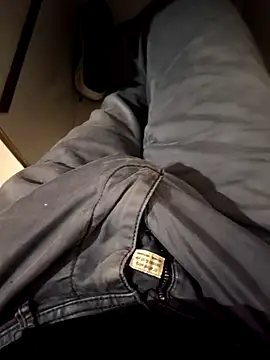 franko1987 online show from November 23, 2025, 4:22 am