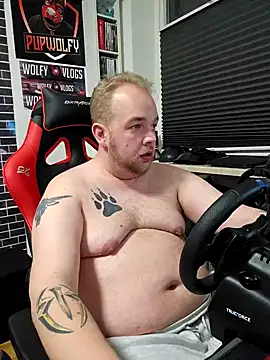 PupW0lfy online show from January 11, 2025, 5:07 pm