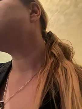 OlgaBuzzz online show from March 3, 2025, 5:58 am