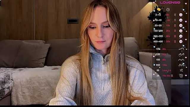 Snapshot of Peach__juice chatting on February 7, 2025, 10:09 pm Peach juice online show from February 7, 2025, 10:09 pm