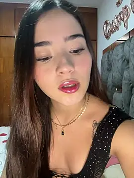 Veronica isaza   online show from February 11, 2026, 7:52 am