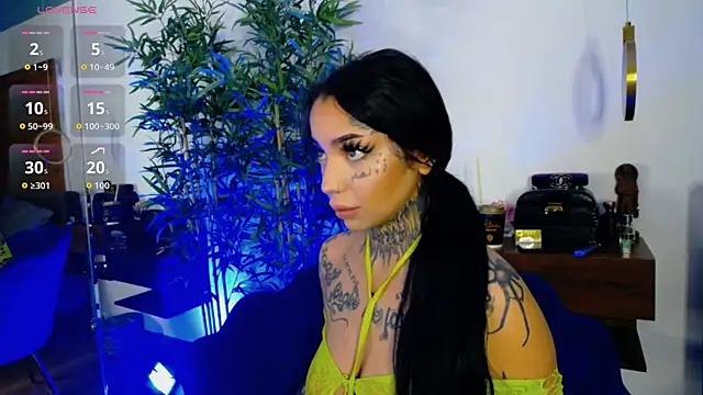 CreamyInkky  online show from December 5, 2025, 6:45 am