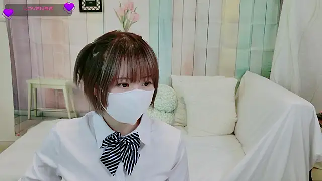 Snapshot of SERA-xx- chatting on October 9, 2025, 1:06 am SERA-xx- online show from October 9, 2025, 1:06 am