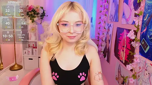 Coconut Mia online show from March 8, 2025, 12:11 am