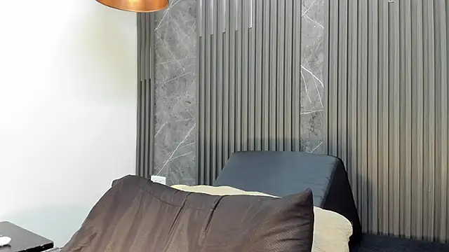 SaraiEvans online show from September 25, 2025, 3:23 am