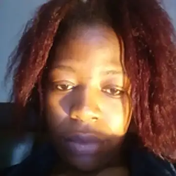 amarrabrown2024 online show from November 25, 2025, 6:47 am