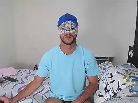 dirty boy horny online show from December 5, 2025, 4:22 am