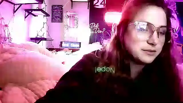 mirannacult online show from February 21, 2025, 6:07 am