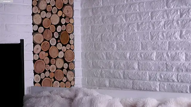 LowOncoming online show from April 15, 2026, 2:06 am