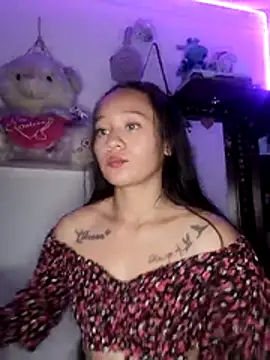 Snapshot of iam_valery chatting on May 14, 2026, 8:17 pm iam valery online show from May 14, 2026, 8:17 pm