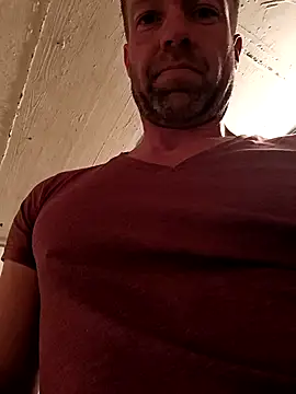 Timbojan28 online show from April 3, 2026, 12:28 am