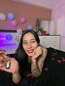 SOFIASWEETSECRETT online show from October 9, 2025, 7:58 pm