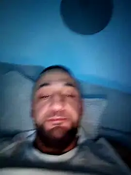 Snapshot of Reeeks69 chatting on February 8, 2026, 6:55 am Reeeks69 online show from February 8, 2026, 6:55 am