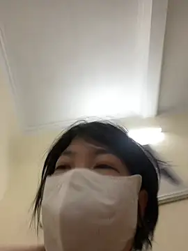 Hachi Sweetbabie  online show from March 14, 2026, 9:15 am