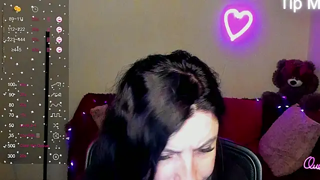 Muse kitty jenia online show from June 4, 2026, 5:34 am