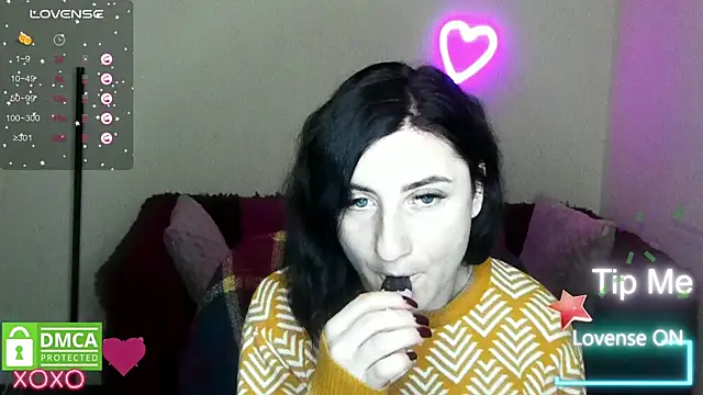 Muse kitty jenia online show from November 17, 2025, 12:31 pm