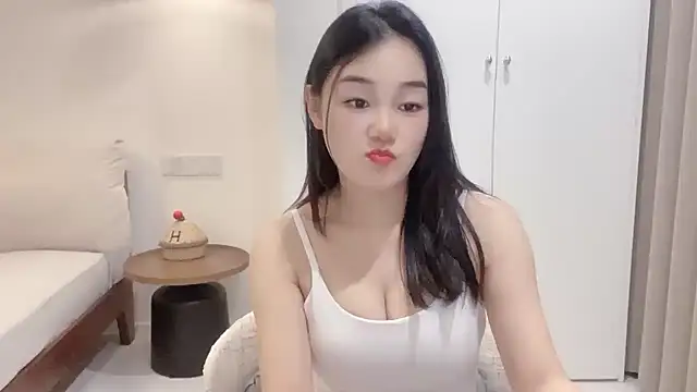 cloud8822 online show from June 23, 2026, 1:20 pm