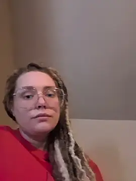 Snapshot of Lalalynn chatting on July 27, 2026, 8:16 pm Lalalynn online show from July 27, 2026, 8:16 pm