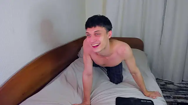 Kent Ross online show from December 15, 2025, 6:14 pm