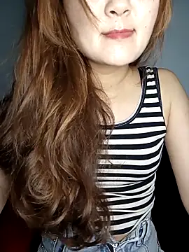 Snapshot of Girl20sexy chatting on April 28, 2026, 6:34 pm Girl20sexy online show from April 28, 2026, 6:34 pm