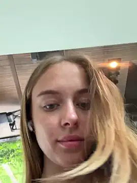 enjoy my beauty online show from January 26, 2025, 5:13 am