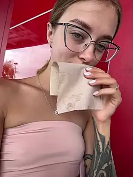 enjoy my beauty online show from January 16, 2025, 5:53 am