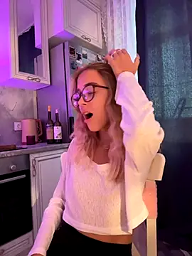 enjoy my beauty online show from September 20, 2025, 6:07 am