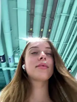 enjoy my beauty online show from March 1, 2025, 4:47 am