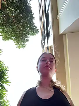 enjoy my beauty online show from January 31, 2025, 4:25 am