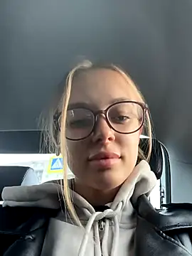 enjoy my beauty online show from October 20, 2025, 7:20 am