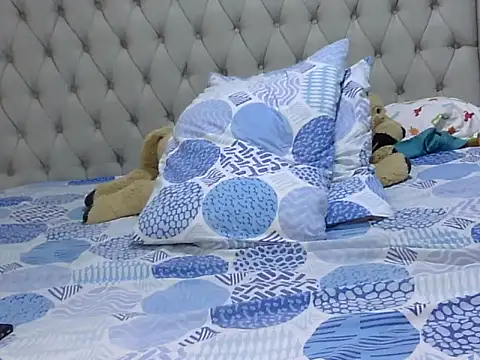 Curvy matilda online show from February 6, 2026, 5:03 am