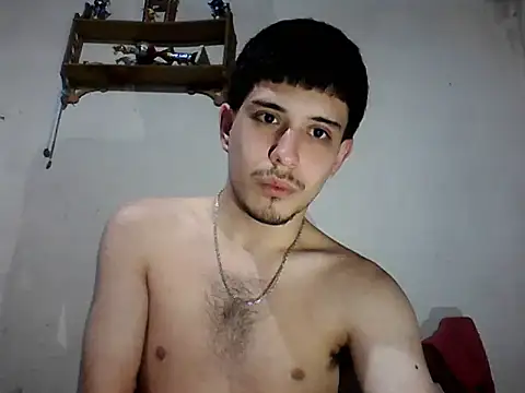 Snapshot of Elvergonn2105 chatting on September 25, 2025, 5:13 am Elvergonn2105 online show from September 25, 2025, 5:13 am