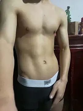 Snapshot of Mrtzz_ chatting on December 22, 2024, 10:58 pm Mrtzz online show from December 22, 2024, 10:58 pm