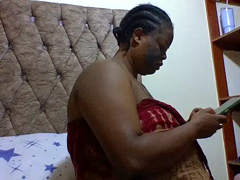 zoey10 online show from April 10, 2026, 8:10 am