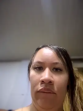 Emiily lee online show from May 30, 2026, 3:02 am