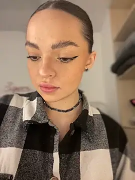 AnaWest online show from March 7, 2025, 6:13 am