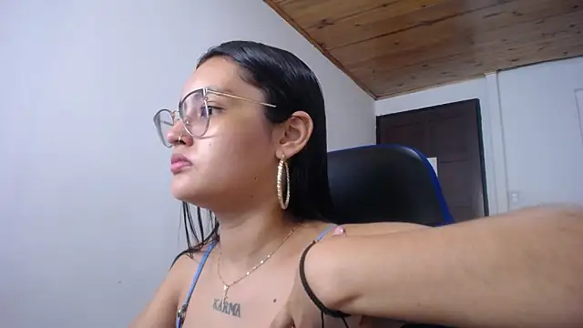 antonella sweetlittle online show from September 24, 2025, 12:22 pm