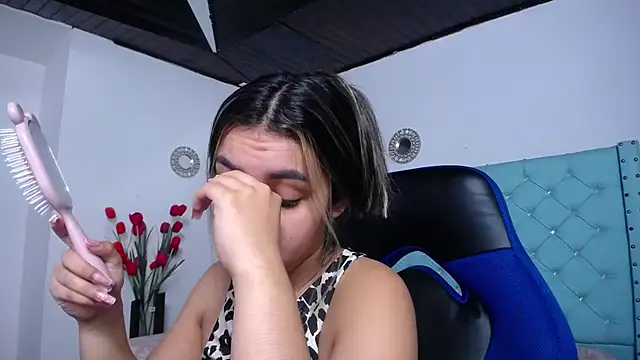 antonella sweetlittle online show from April 5, 2026, 10:11 am