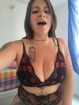 Alona Evans online show from December 16, 2025, 6:12 pm