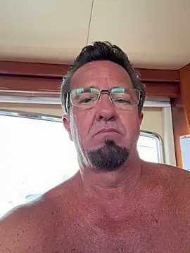 Snapshot of sluttydylan chatting on November 10, 2025, 6:46 pm sluttydylan online show from November 10, 2025, 6:46 pm