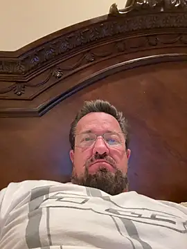 Snapshot of sluttydylan chatting on October 30, 2025, 4:00 am sluttydylan online show from October 30, 2025, 4:00 am