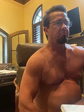 Snapshot of sluttydylan chatting on November 18, 2025, 8:01 pm sluttydylan online show from November 18, 2025, 8:01 pm