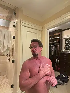 Snapshot of sluttydylan chatting on June 8, 2026, 6:14 am sluttydylan online show from June 8, 2026, 6:14 am
