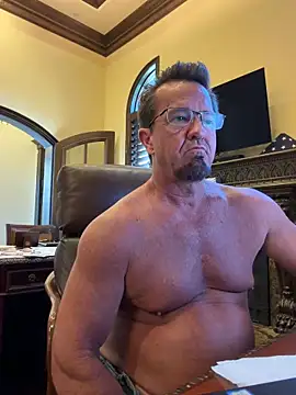 Snapshot of sluttydylan chatting on June 18, 2026, 1:26 am sluttydylan online show from June 18, 2026, 1:26 am