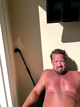 Snapshot of sluttydylan chatting on October 30, 2025, 5:43 pm sluttydylan online show from October 30, 2025, 5:43 pm